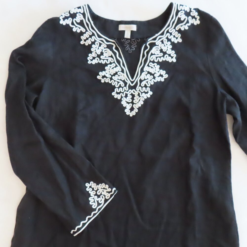 Linen Madison Tunic V neck top Black With White Trim Embellishments Large